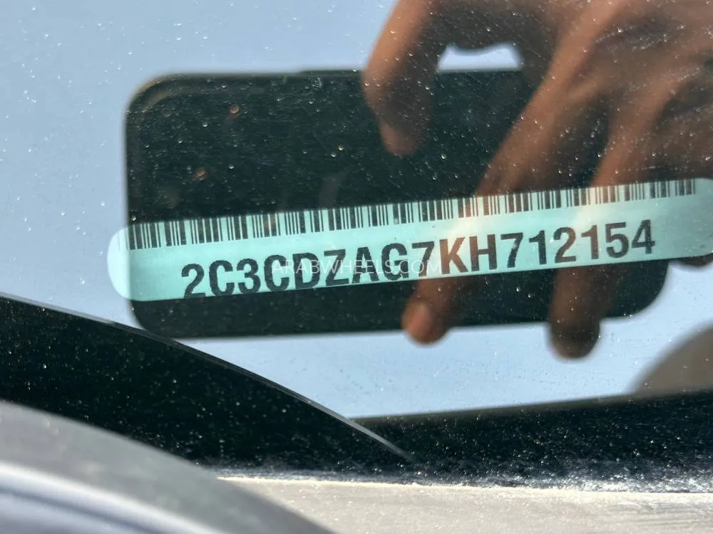 Dodge Challenger 2019 for Sale in Sharjah Image-14