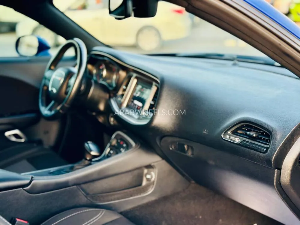 Dodge Challenger 2020 for Sale in Sharjah Image-9