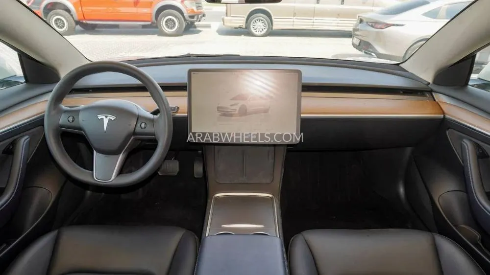 تسلا موديل 3 2023 for Sale in الشارقة Image-6