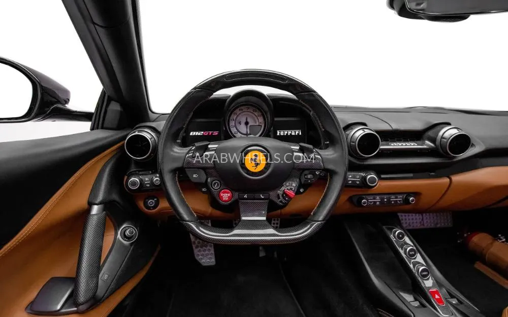 فيراري 812 جي تي إس 2020 for Sale in دبي Image-11