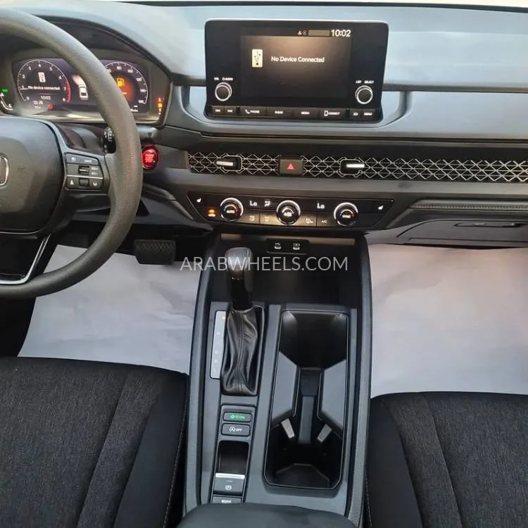 Honda Accord 2023 for Sale in Sharjah Image-8