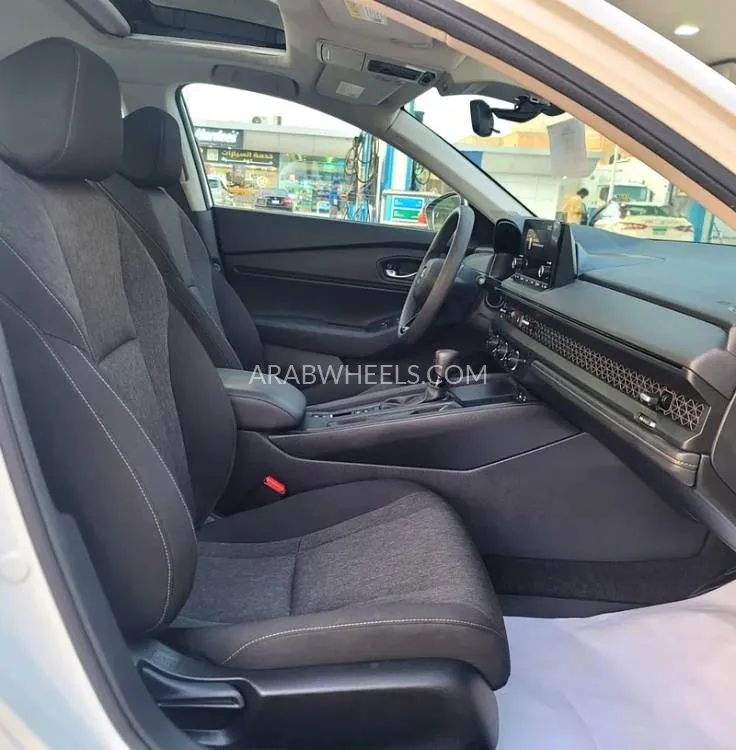 Honda Accord 2023 for Sale in Sharjah Image-14