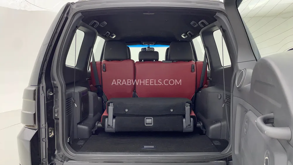 Mitsubishi Pajero 2020 for Sale in Dubai Image-26