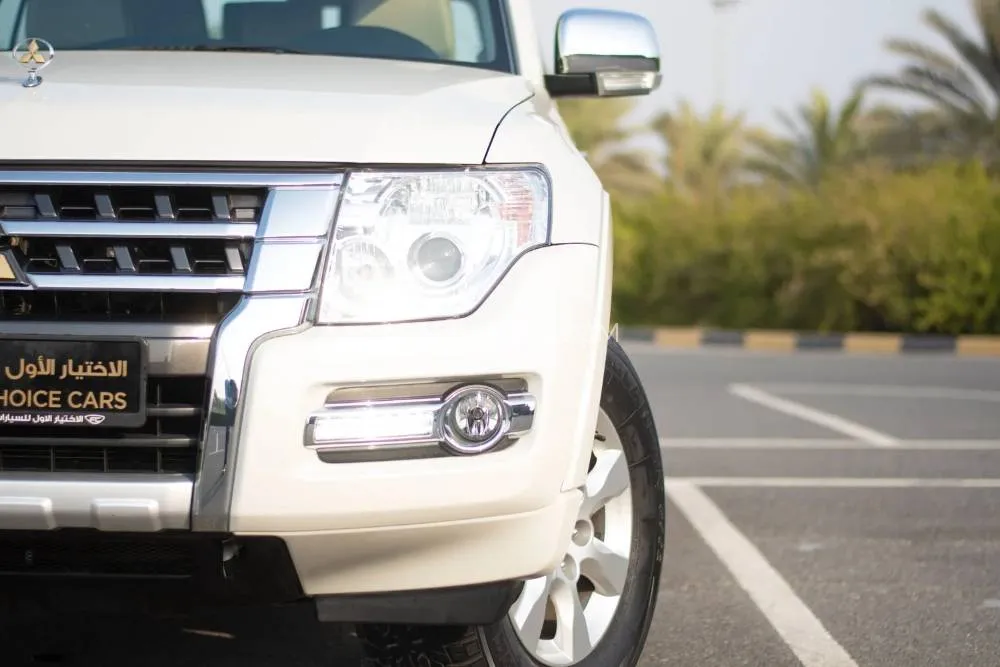 Mitsubishi Pajero 2019 for Sale in Sharjah Image-3