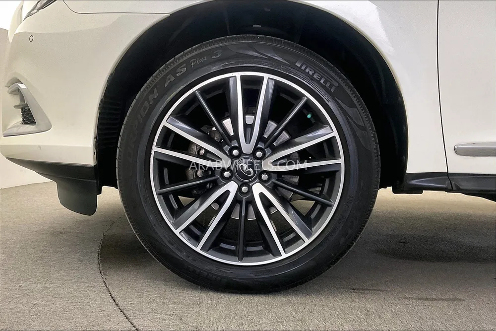 Infiniti QX60 2020 for Sale in Sharjah Image-10