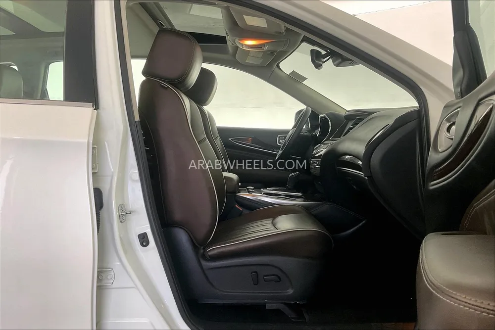 Infiniti QX60 2020 for Sale in Sharjah Image-13