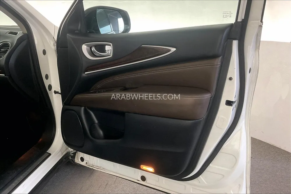 Infiniti QX60 2020 for Sale in Sharjah Image-19