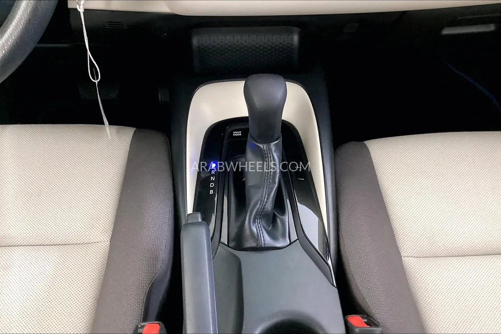 Toyota Corolla 2022 for Sale in Dubai Image-11