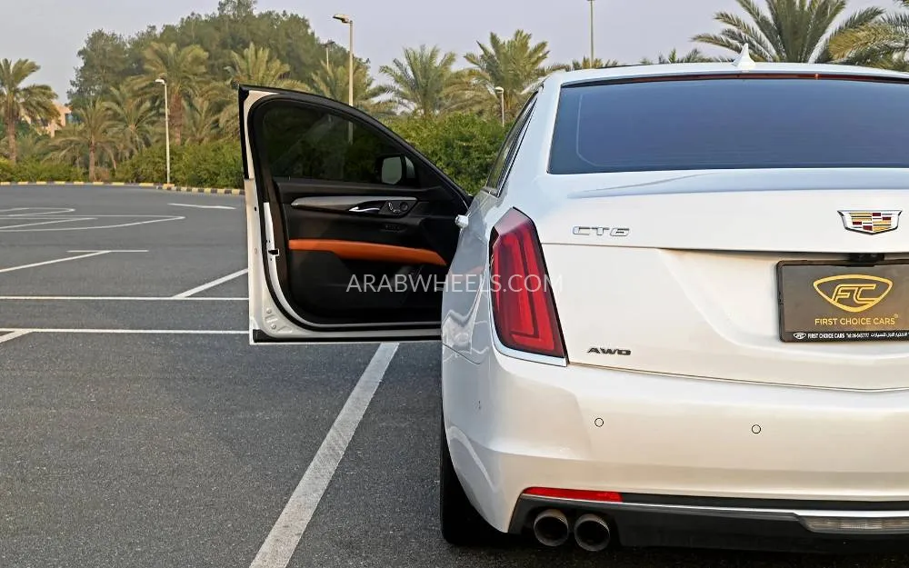 Cadillac CT6 2017 for Sale in Sharjah Image-18