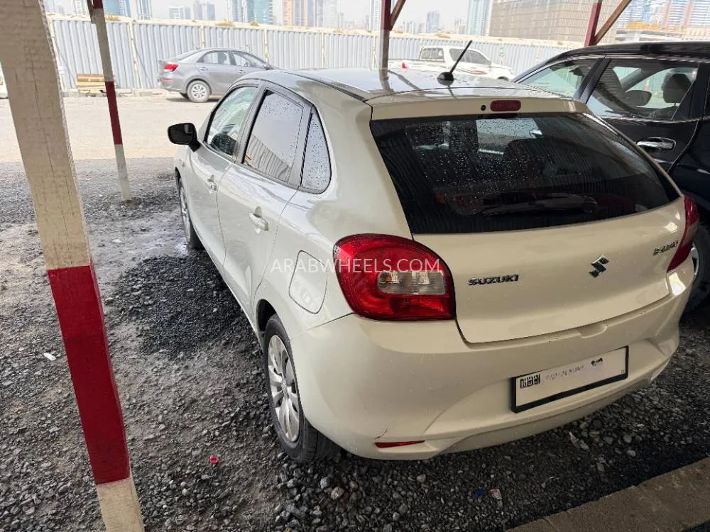 Suzuki Baleno 2017 for Sale in Dubai Image-3