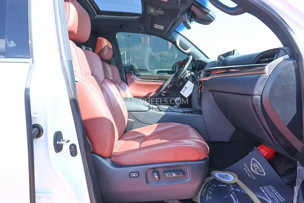 Lexus LX 2021 for Sale in Sharjah Image-13