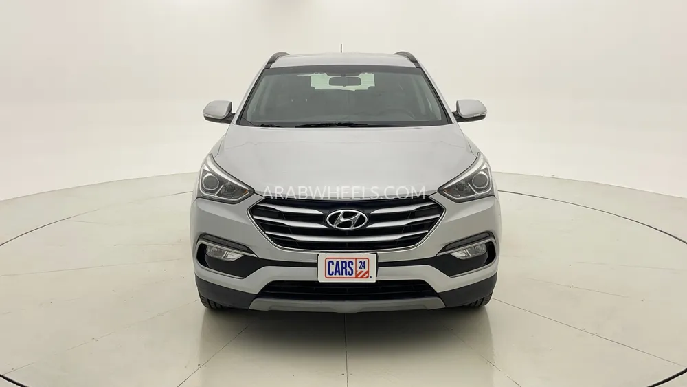 Hyundai Santa Fe 2018 for Sale in Dubai Image-8
