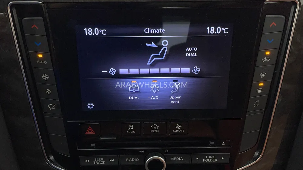 Nissan Patrol 2021 for Sale in Dubai Image-57