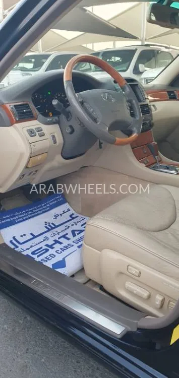 Lexus LS 2005 for Sale in Sharjah Image-4