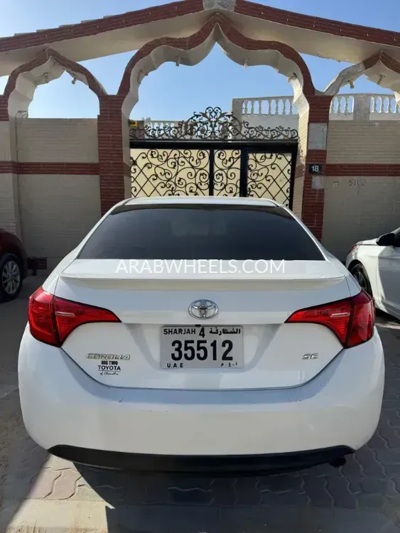 Toyota Corolla 2018 for Sale in Ajman Image-3