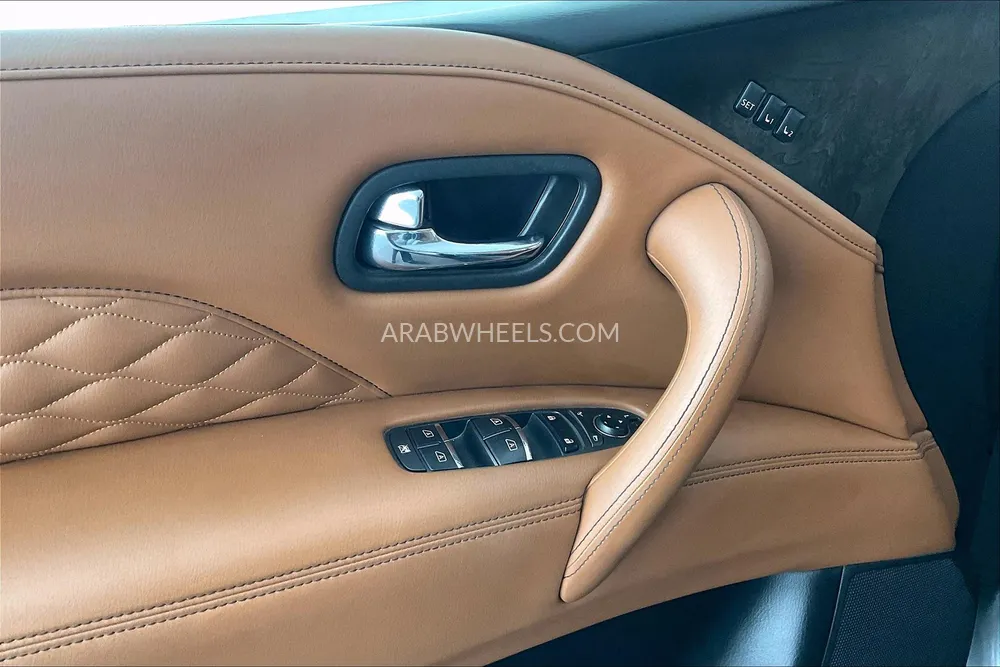Infiniti QX80 2020 for Sale in Sharjah Image-31