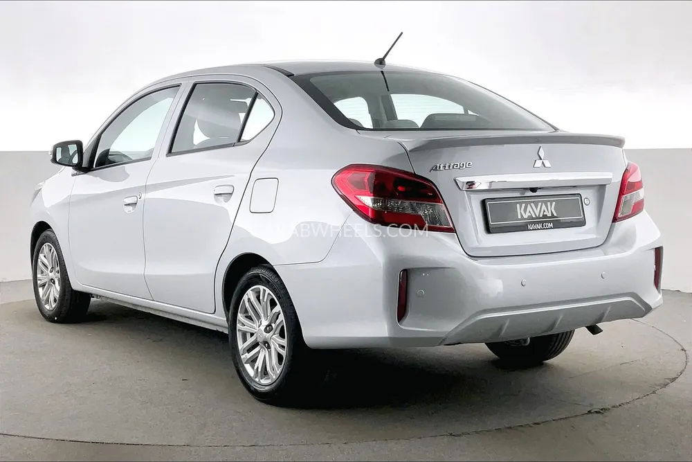 Mitsubishi Attrage 2021 for Sale in Sharjah Image-4