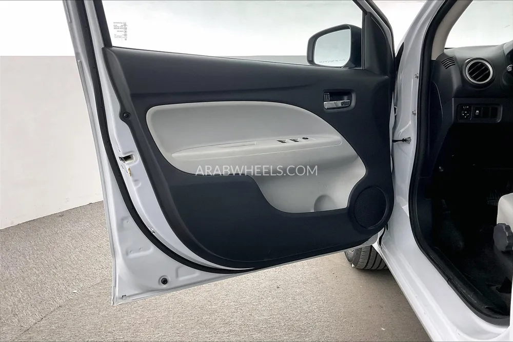 Mitsubishi Attrage 2021 for Sale in Sharjah Image-19