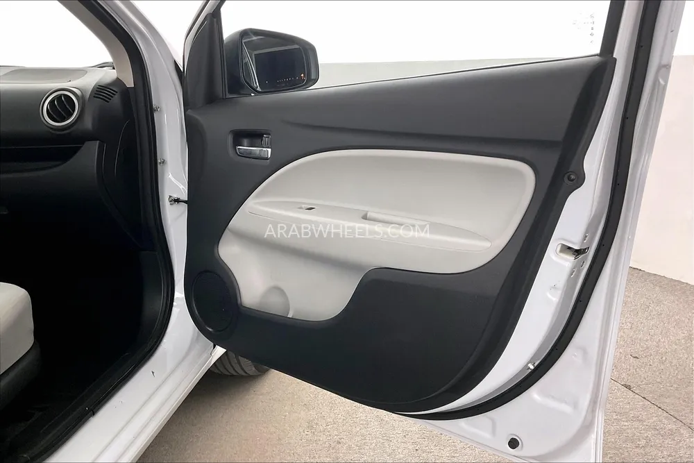 Mitsubishi Attrage 2021 for Sale in Sharjah Image-23