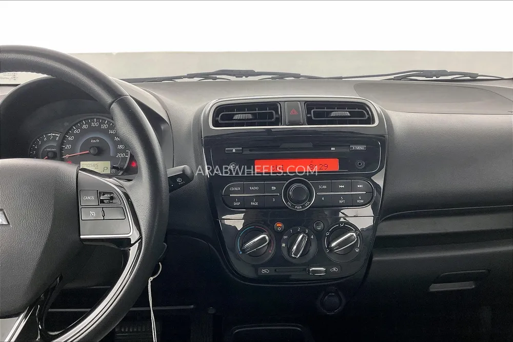 Mitsubishi Attrage 2021 for Sale in Sharjah Image-28