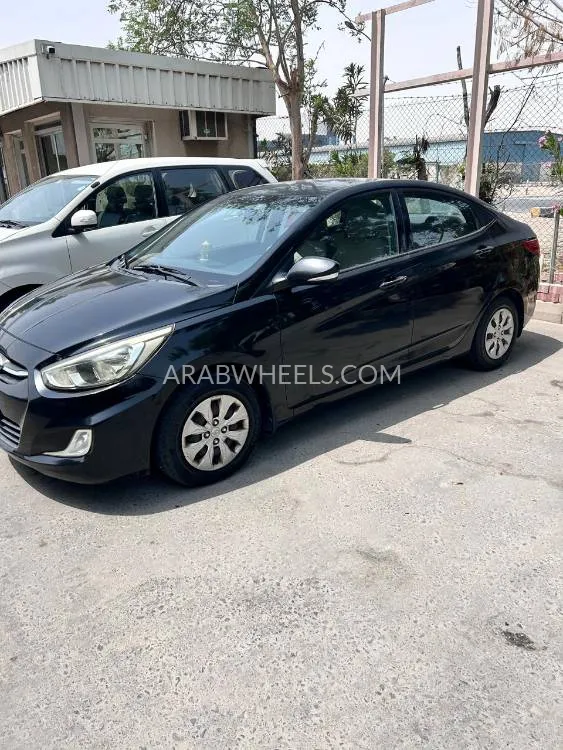 هيونداي أكسنت 2016 for Sale in دبي Image-3