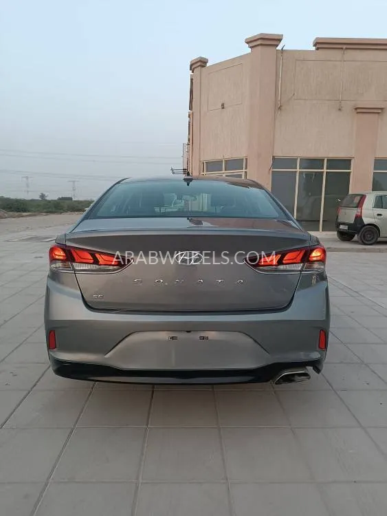 Hyundai Sonata 2019 for Sale in Ras Al Khaimah Image-7