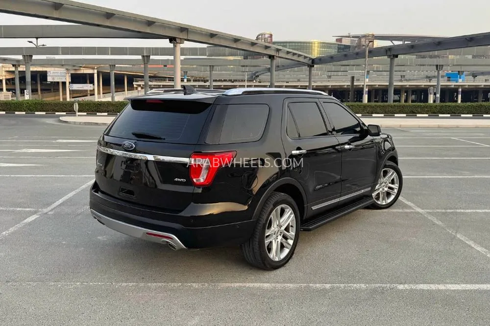 Ford Explorer 2016 for Sale in Dubai Image-14