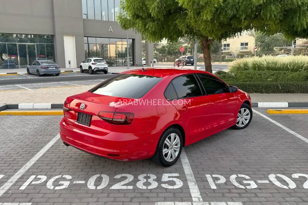 Volkswagen Jetta 2017 for Sale in Dubai Image-11