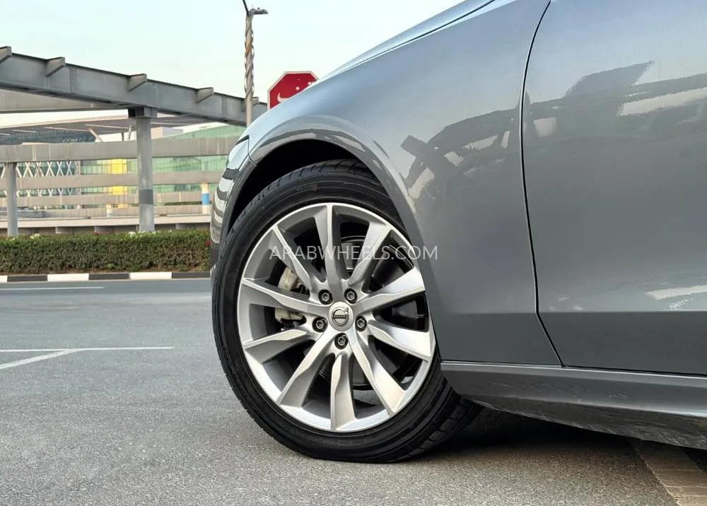 Volvo S90 2020 for Sale in Dubai Image-10