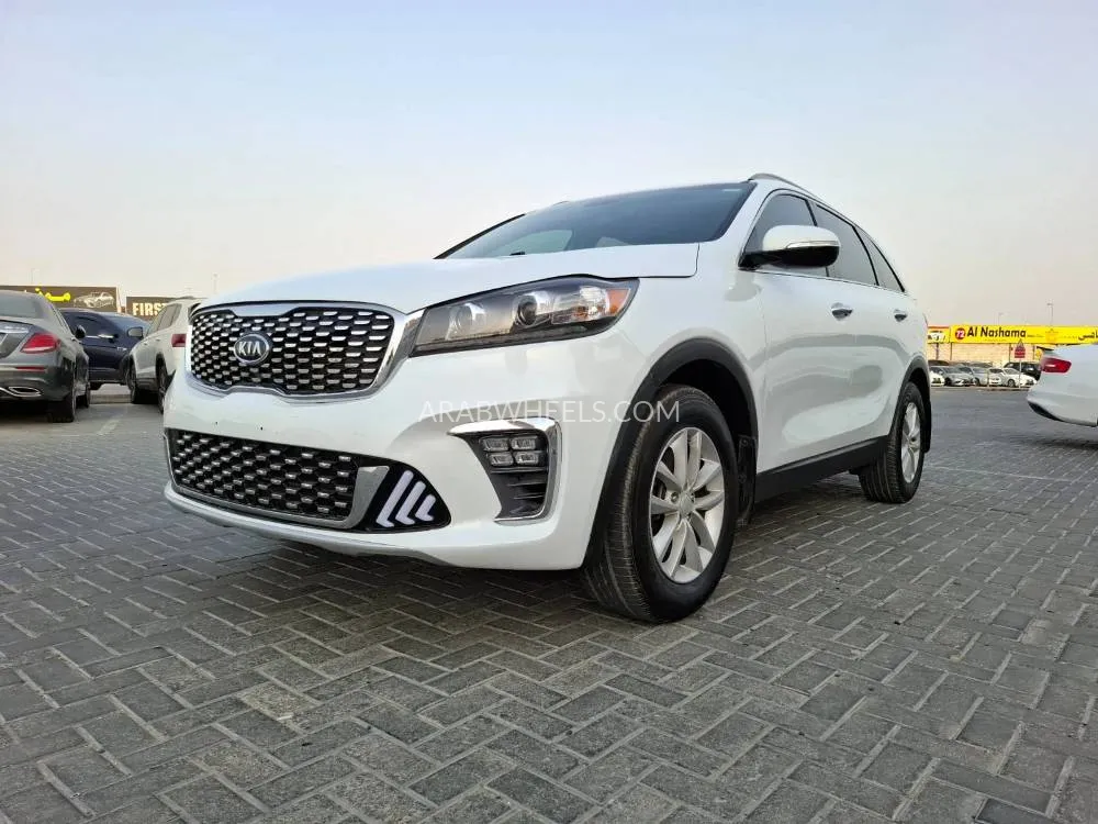 Kia Sorento 2018 for Sale in Ajman Image-8
