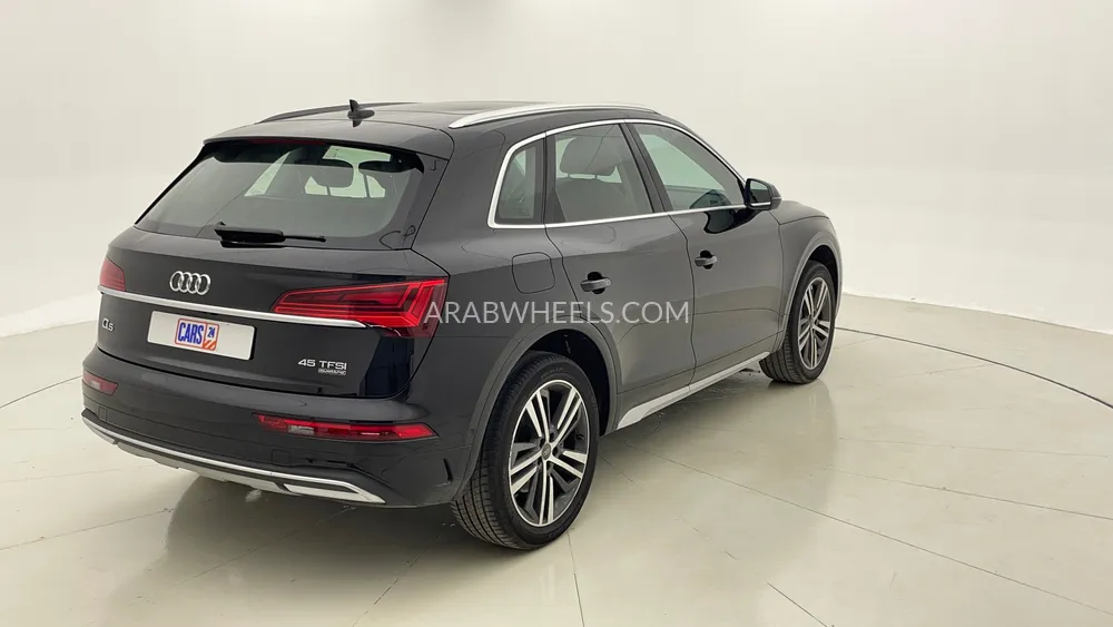 Audi Q5 2023 for Sale in Dubai Image-3