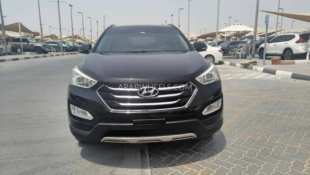 Hyundai Santa Fe 2016 for Sale in Sharjah Image-2