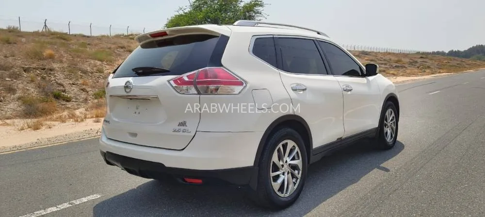 Nissan X-Trail 2016 for Sale in Sharjah Image-14