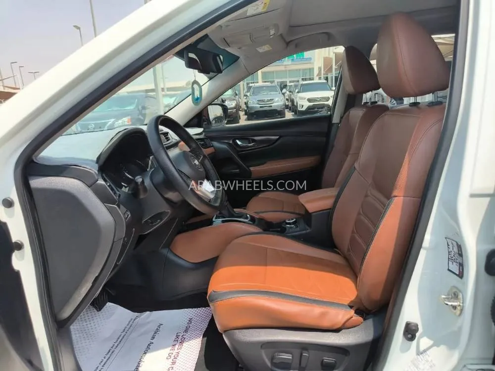 Nissan X-Trail 2018 for Sale in Sharjah Image-6