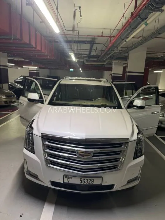 Cadillac Escalade 2019 for Sale in Dubai Image-3