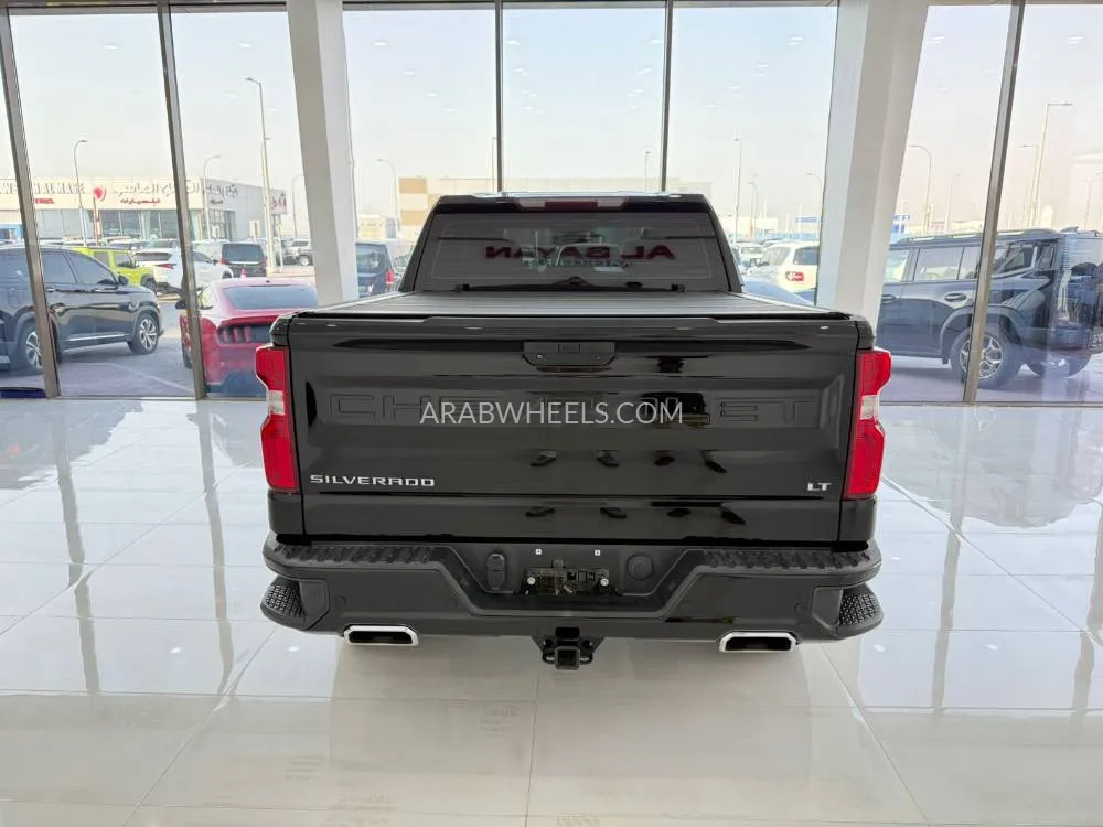 Chevrolet Silverado 2020 for Sale in Abu Dhabi Image-10