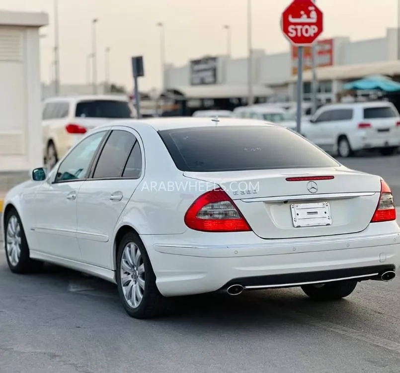 Mercedes Benz E Class 2008 for Sale in Sharjah Image-8