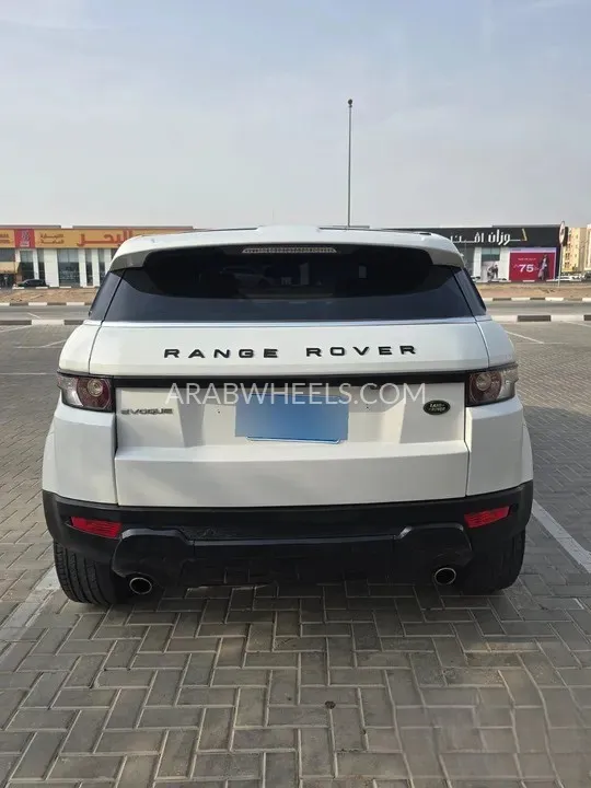 Land Rover Range Rover Evoque 2012 for Sale in Ajman Image-8