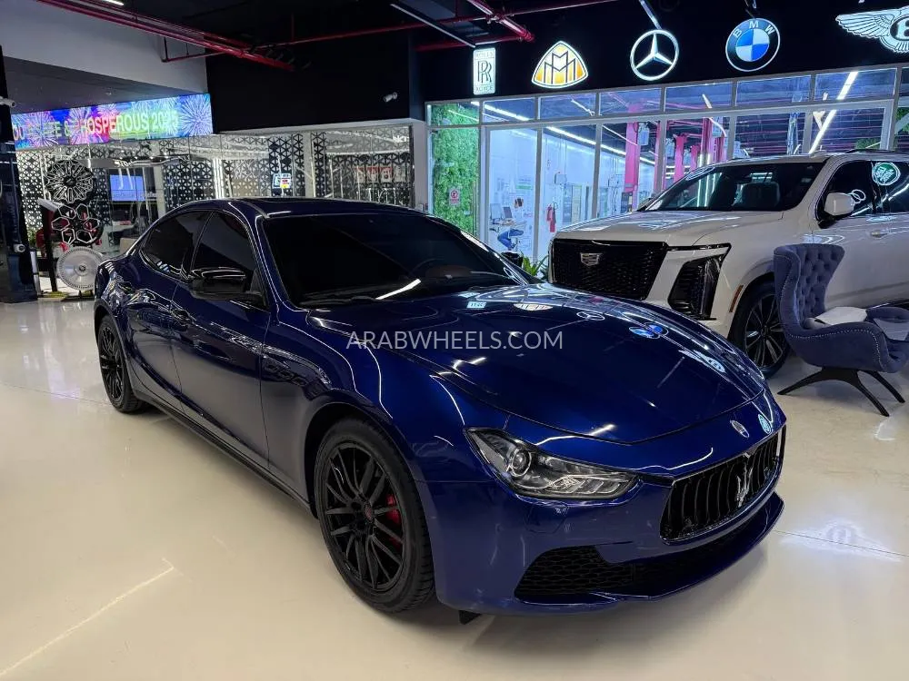 مازيراتي جيبلي 2015 for Sale in دبي Image-3