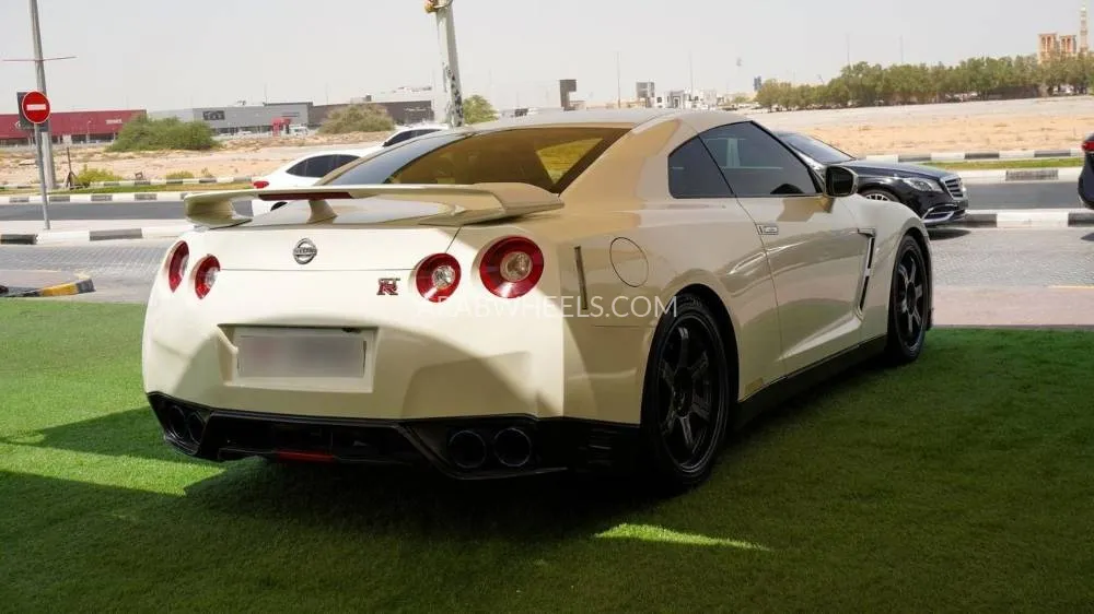 نيسان GT-R 2016 for Sale in الشارقة Image-15
