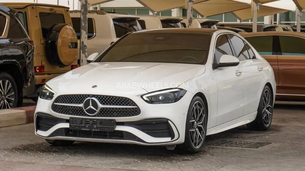 Mercedes Benz C Class 2022 for Sale in Sharjah Image-4