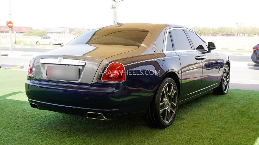 Rolls Royce Ghost 2016 for Sale in Sharjah Image-19