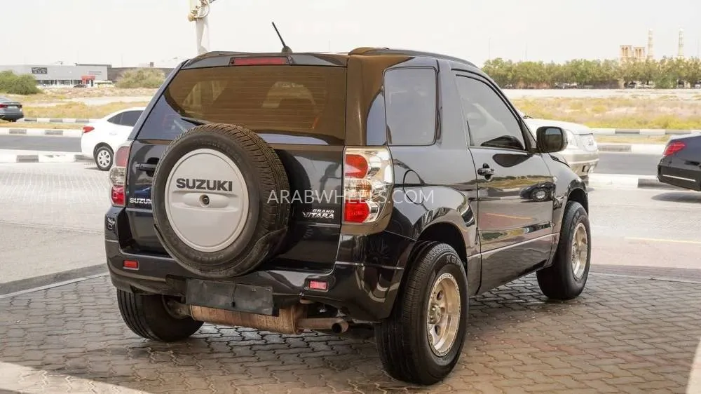 Suzuki Grand Vitara 2016 for Sale in Sharjah Image-16