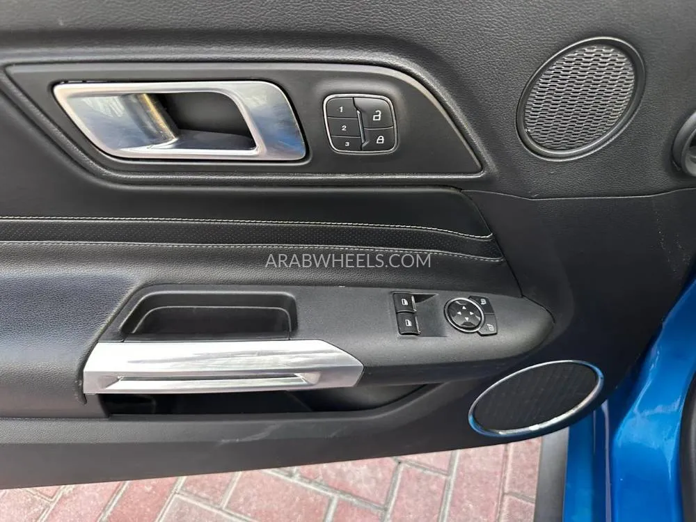 Ford Mustang 2021 for Sale in Sharjah Image-3