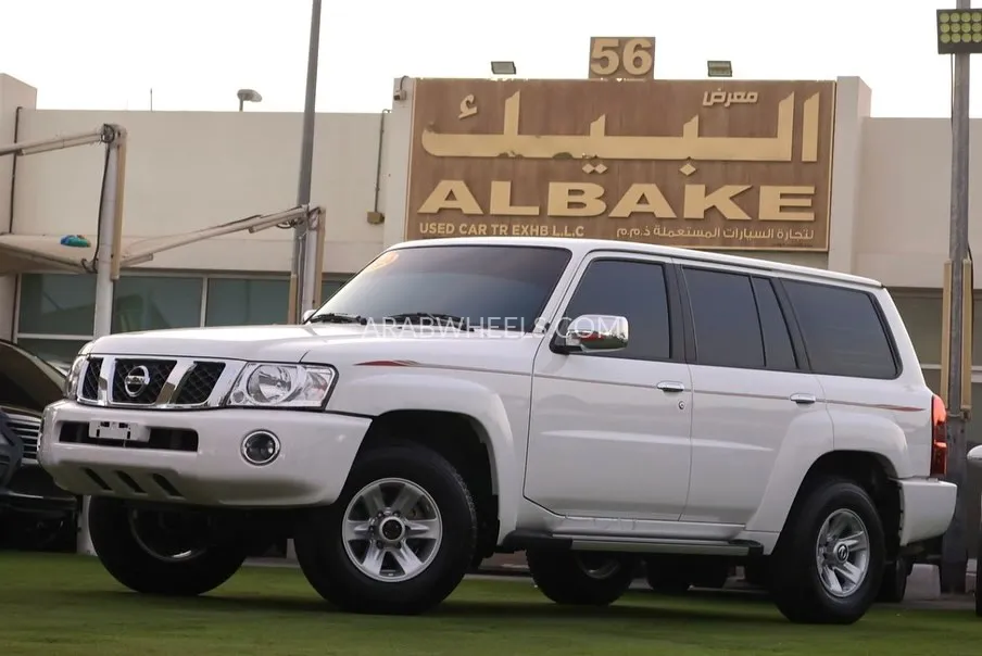 نيسان باترول 2024 for Sale in الشارقة Image-2