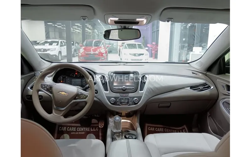 شيفروليه ماليبو 2017 for Sale in دبي Image-5