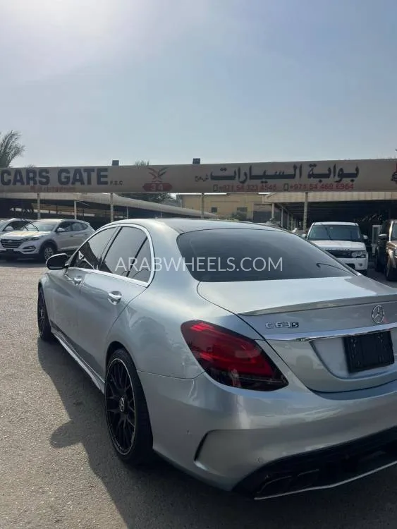 Mercedes Benz C Class 2015 for Sale in Ajman Image-10