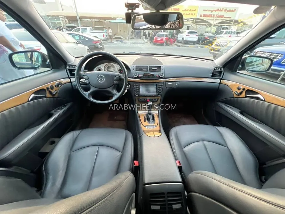 Mercedes Benz E Class 2008 for Sale in Dubai Image-5