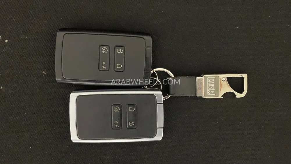 Renault Koleos 2023 for Sale in Dubai Image-28