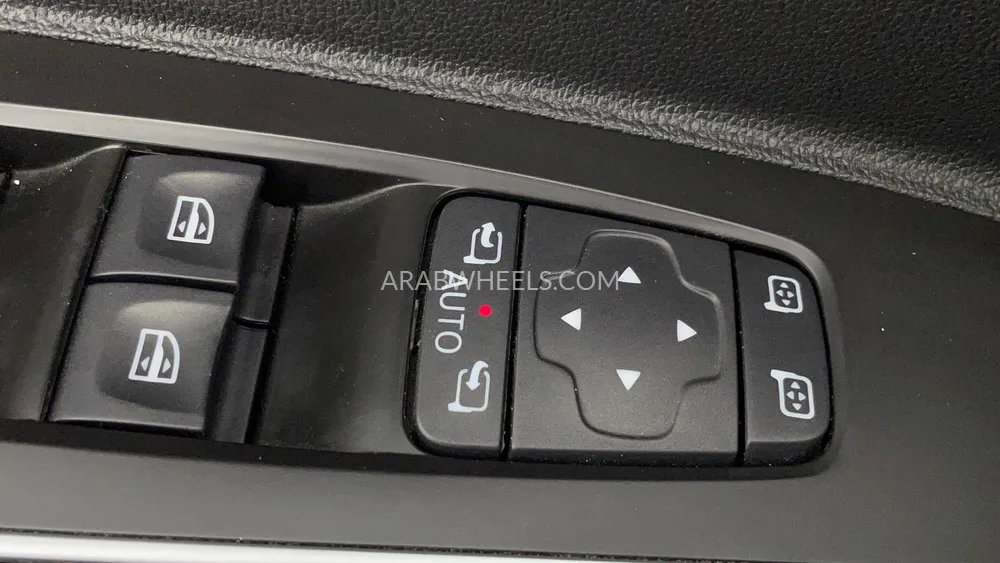 Renault Koleos 2023 for Sale in Dubai Image-44